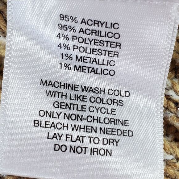 🔹️Sag Harbor Tan Buttoned Cowl Neck Sweater Medium - Picture 9 of 9